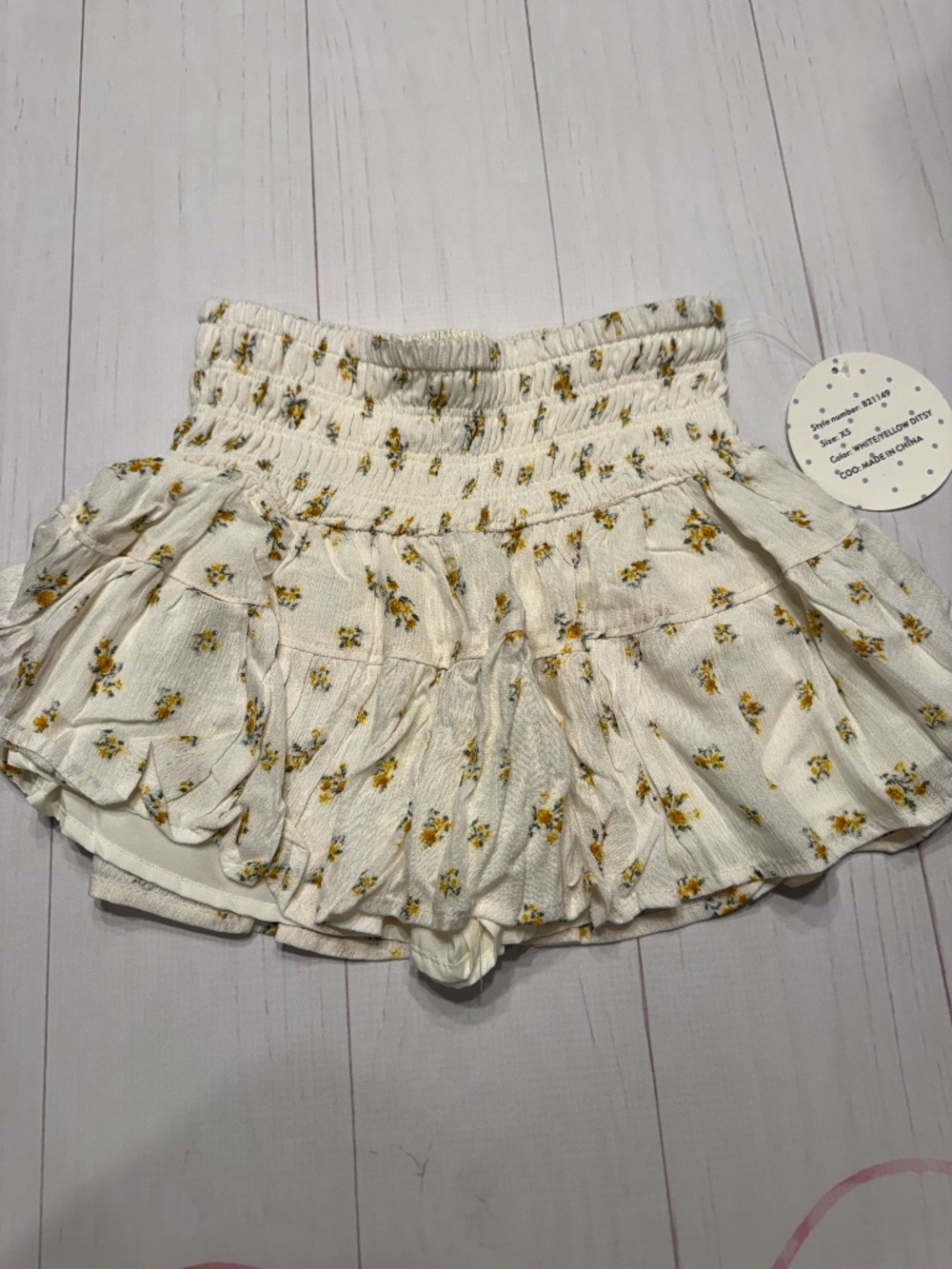 NWT Flower Shirt size XS